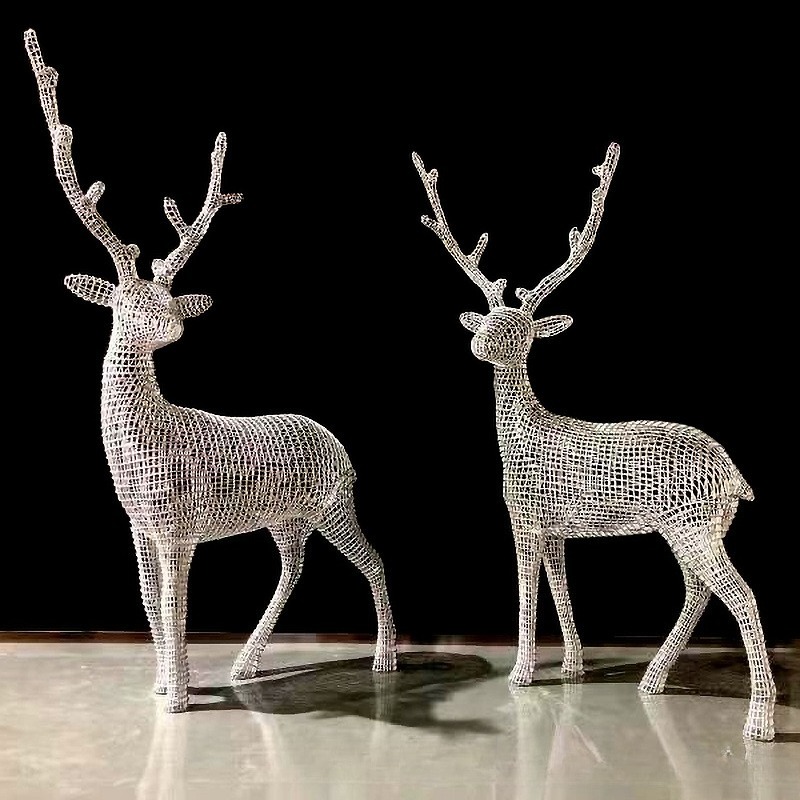 Deer sculpture metal ginkgo bi - огляд і ціна Gardening Tools Sketch
